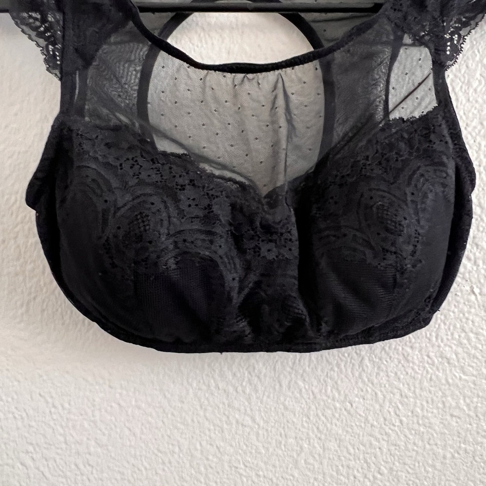 Gilligan & O'Malley Small Cap Sleeve Lace Bralette Top Black Keyhole Back Padded - Picture 4 of 6